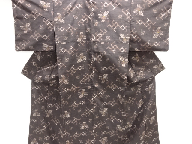 泥染　破れ七宝に菊模様織り出し手織り紬着物